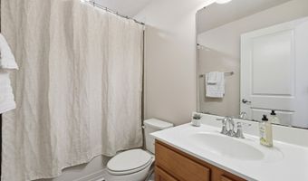 1004 Waymaker Ct, Apex, NC 27502