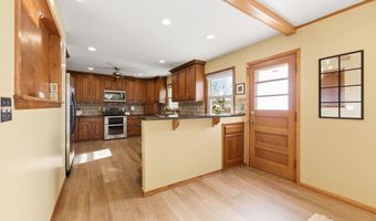 291 W Westwood Dr, Augusta, KS 67010