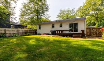 3 Onondega Rd, Narragansett, RI 02882