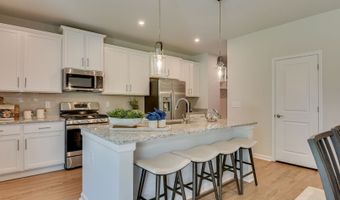507 Regency Trl, Acworth, GA 30102