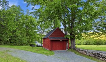 908 Old Franconia Rd, Bethlehem, NH 03574