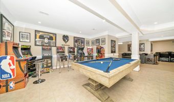 16612 MEDINAH Ct, Ashton, MD 20861