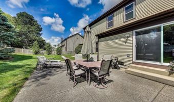 715 W Whiting Ln, Arlington Heights, IL 60004