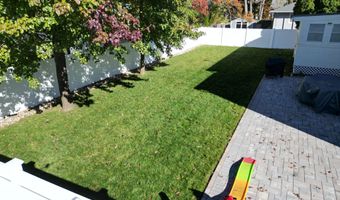 1008 Anchor Ave, Beachwood, NJ 08722