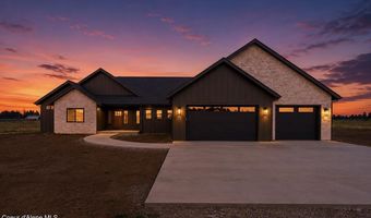 1971 E Yellow Pine Ave, Athol, ID 83801