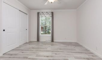 3 Alison Cir, Hampton, NH 03842