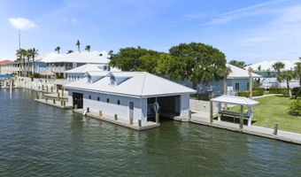 140 BAY HARBOR Dr, Aransas Pass, TX 78336