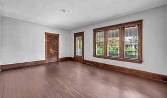 56 Vesper St, Akron, OH 44310