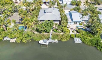 311 IRIS St, Anna Maria, FL 34216