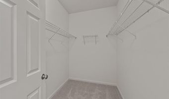 5630 Fir Ct, Almont, MI 48003