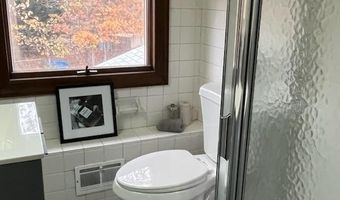 19 Clark Pl, Avenel, NJ 07001