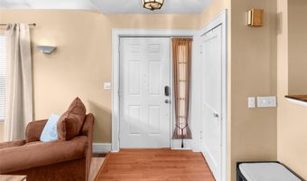 900 Danforth St, Alton, IL 62002
