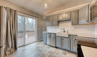 59 Park Rd, Colchester, CT 06415