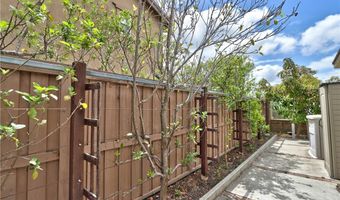 1931 James Gaynor St, Fallbrook, CA 92028