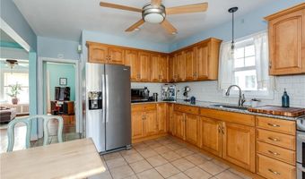 25 Rhodes Ave, Cranston, RI 02905