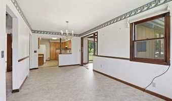 5400 LONG Ct, Appleton, WI 54914
