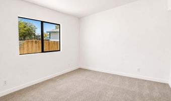 1066 Green Valley Dr, Fernley, NV 89408