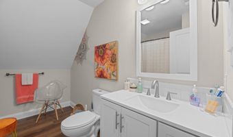 215 River Rd, Arapahoe, NC 28510
