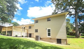 1119 CHATWOOD Dr, Anniston, AL 36206