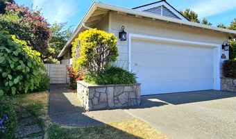 17174 OCEAN PARK Ct, Brookings, OR 97415