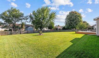 W5862 GERANIUM Drive, Appleton, WI 54915