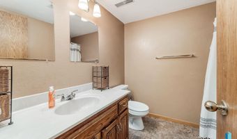 404 N Yellowstone Dr, Brandon, SD 57005