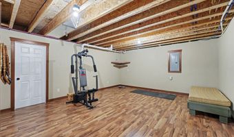 2544 Avery Ln, Altoona, WI 54720