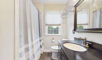 1606 E 7th St, Anderson, IN 46012