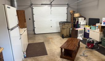 412 H St, Aurora, NE 68818