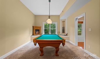 103 Village Pointe Ln, Asheville, NC 28803