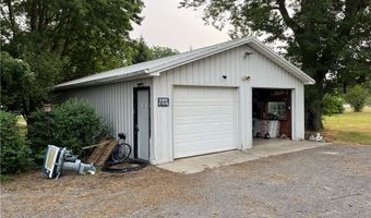 7284 Alleghany Rd, Alabama, NY 14013