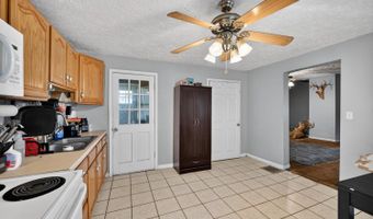 201 Hanover Ave, Aurora, IN 47001