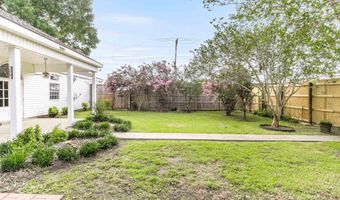 1712 Charity St, Abbeville, LA 70510