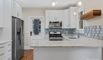 137 Old Nc 20 Hwy, Alexander, NC 28701