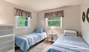 9409 Whitneyville Ave SE, Alto, MI 49302