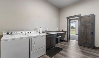 40 Bunker Ln, Blanchard, ID 83804