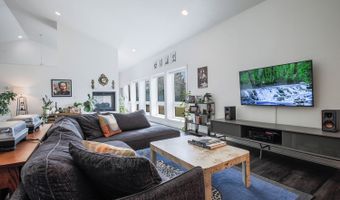 308 E 3rd Ave, Boulder, MT 59632
