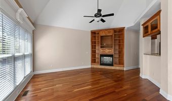 3902 NE Cadbury Ave, Bentonville, AR 72712