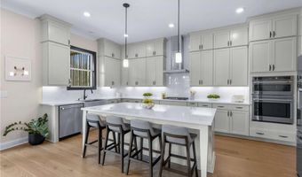 845 Miranda Ter, Alpharetta, GA 30004