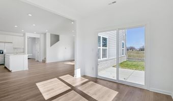 8097 Wesleyan Dr, Avon, IN 46123