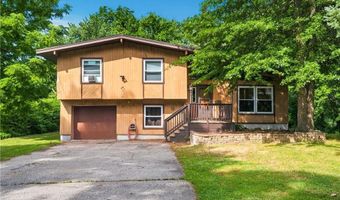 36 Wentworth St, North Providence, RI 02904