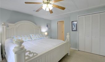 457 Marlin Cir, Barefoot Bay, FL 32976