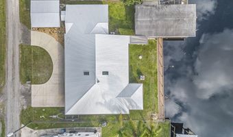 1511 Riveredge Ct, Astor, FL 32102