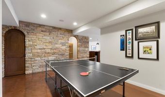 1209 Kiefer Springs Ct, Ballwin, MO 63021