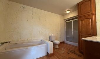 9700 5TH Ave, Almond, WI 54909