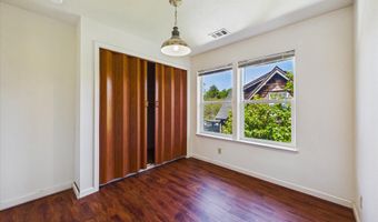 2966 Janes Creek Dr, Arcata, CA 95521