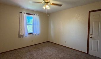 8 Baker St, Asher, OK 74826