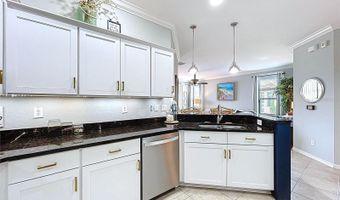 5663 SUNSET FALLS Dr, Apollo Beach, FL 33572