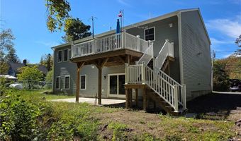 302 Chopmist Hill Rd, Glocester, RI 02814