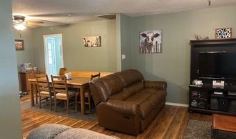 200 S Karner Ave, Altamont, KS 67330